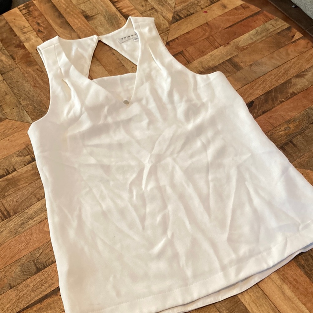 Trina Turk top. XS